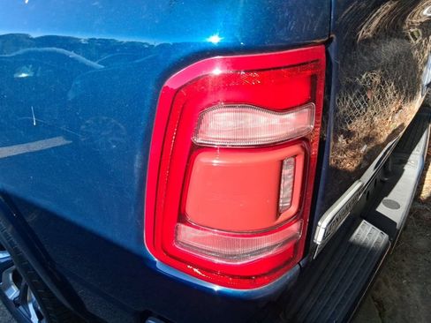 Used 2021 RAM 1500 Limited AWD/4WD image 13