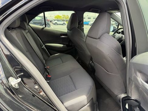 Used 2023 Toyota Corolla SE w/ SE Premium Package FWD image 19