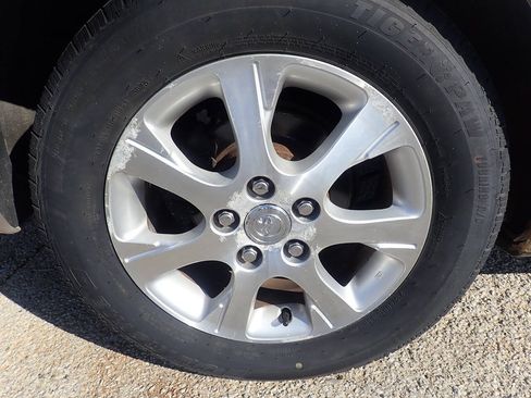 Used 2006 Toyota Camry XLE w/ VSC & Side Airbag Pkg FWD image 31