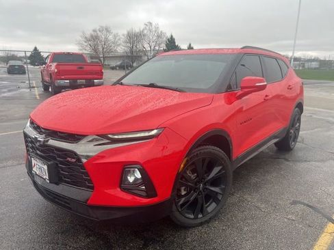 Used 2021 Chevrolet Blazer RS w/ Enhanced Convenience Package image 2