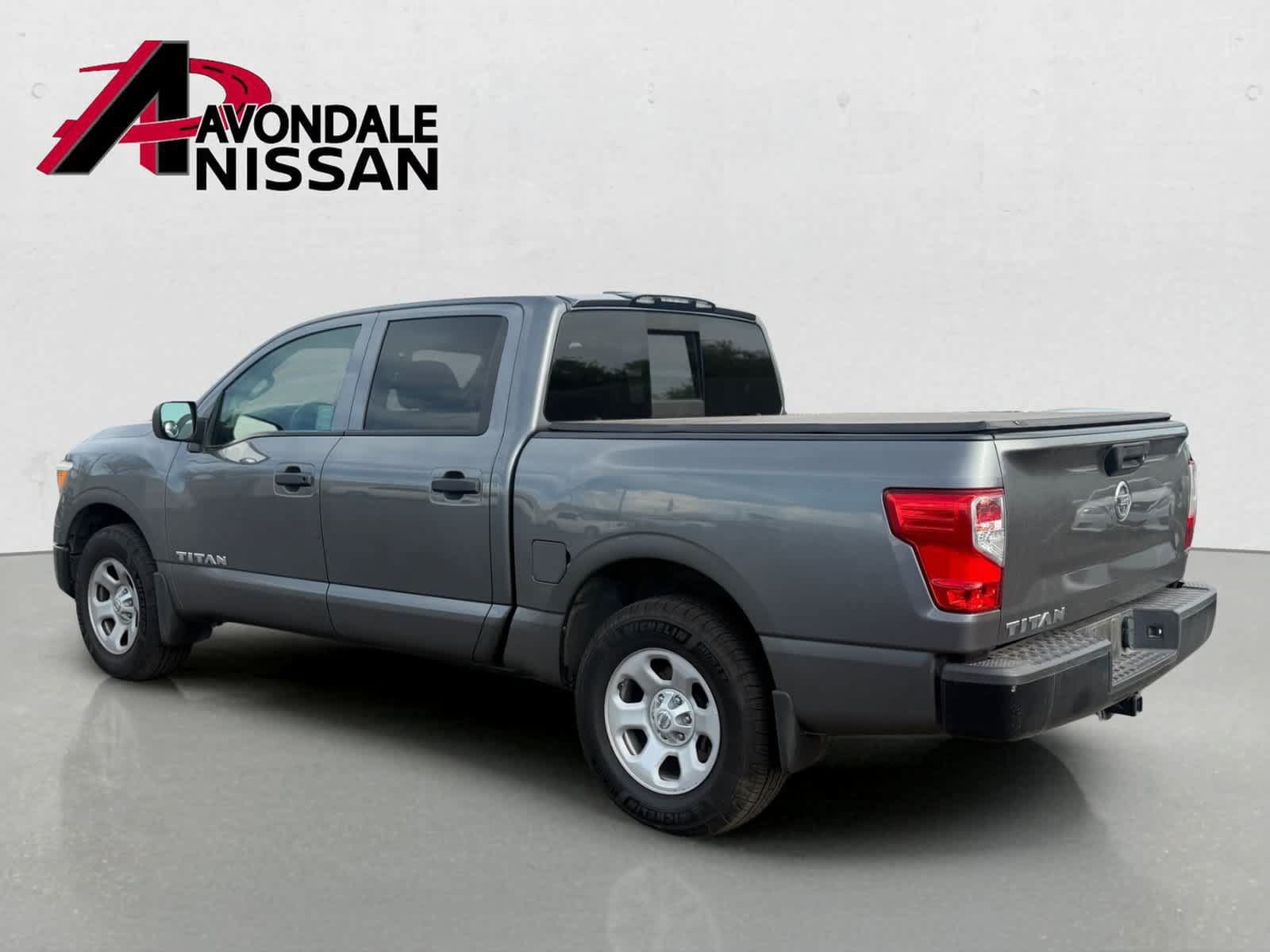 Used 2017 Nissan Titan S RWD image 3
