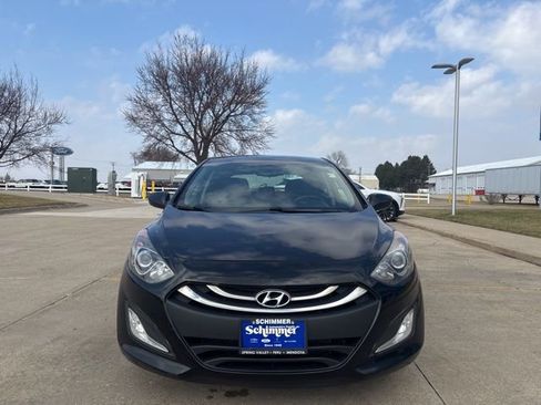 Used 2013 Hyundai Elantra GT w/ Touch & Go Pkg image 4