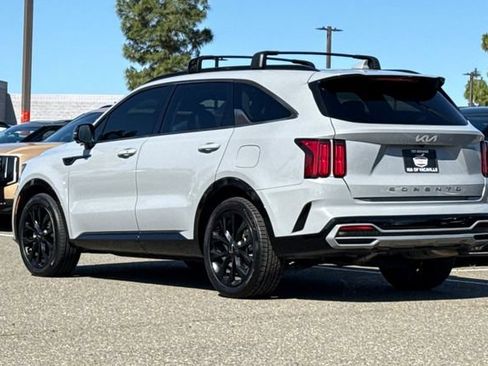 Certified 2022 Kia Sorento SX FWD image 8