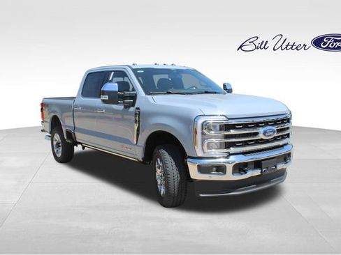 New 2026 Ford F250 King Ranch w/ Chrome Package AWD/4WD image 2