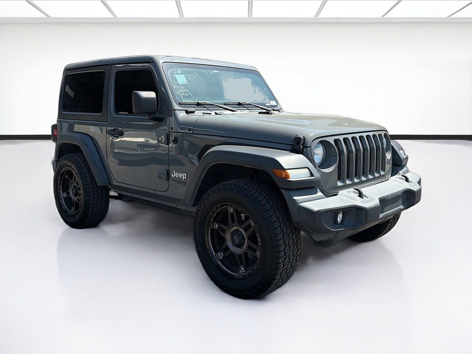 Used 2020 Jeep Wrangler Sport AWD/4WD image 3