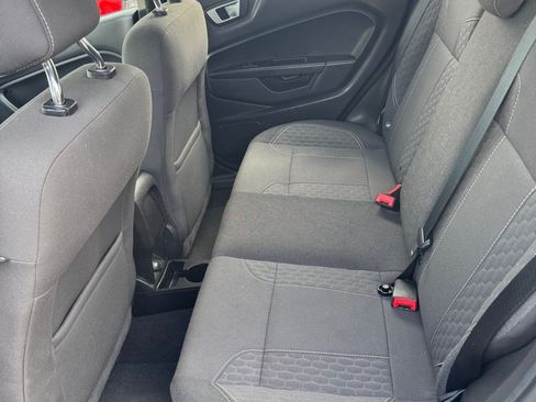 Used 2016 Ford Fiesta SE w/ Equipment Group 201A FWD image 9
