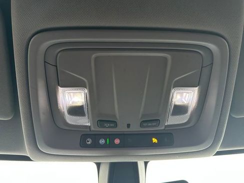 Used 2019 Chevrolet Silverado 1500 LT image 24