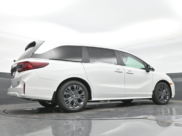 New 2027 Honda Odyssey Touring image 26