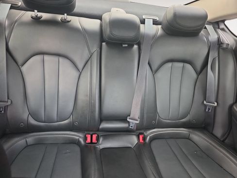 Used 2017 Chrysler 200 Limited Platinum w/ Comfort & Convenience Group FWD image 13