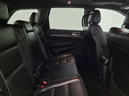 Used 2017 Jeep Grand Cherokee Limited AWD/4WD image 19