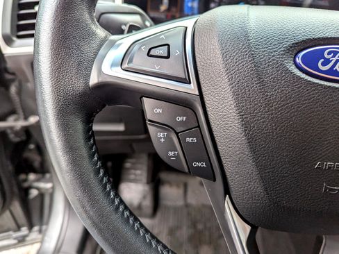 Used 2017 Ford Edge SEL w/ Equipment Group 201A image 17