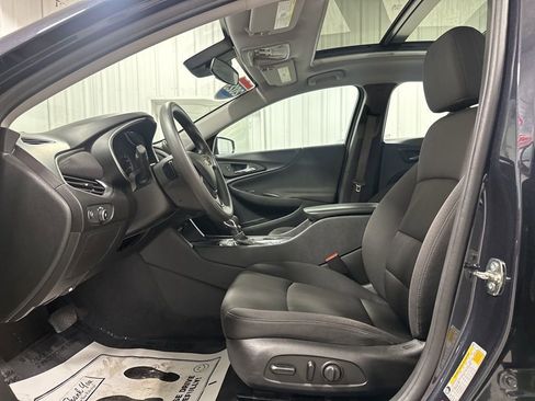 Used 2023 Chevrolet Malibu LT FWD image 13