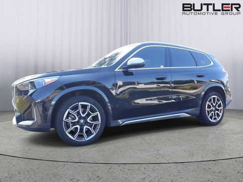 Used 2023 BMW X1 xDrive28i w/ Premium Package AWD/4WD image 1