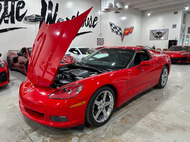 Used 2007 Chevrolet Corvette Coupe w/ Preferred Equipment Group RWD image 26