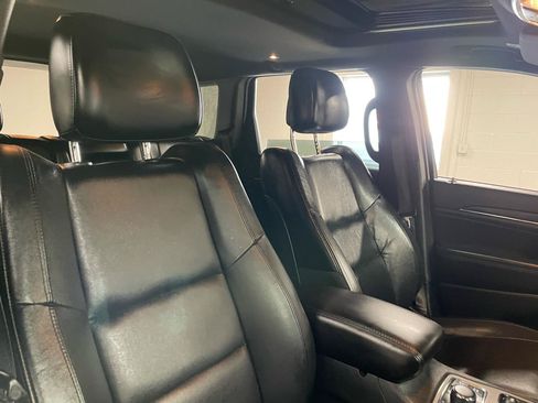 Used 2021 Jeep Grand Cherokee Limited AWD/4WD image 18