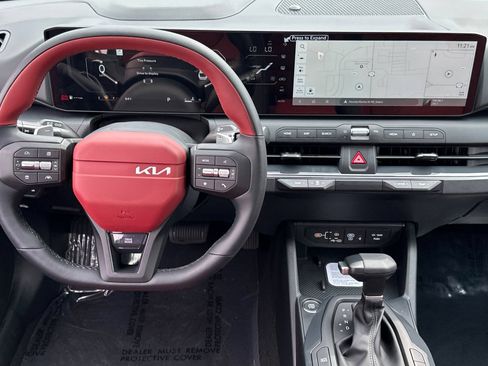 New 2026 Kia K4 EX FWD image 11