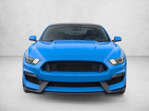 Used 2017 Ford Mustang Coupe image 2