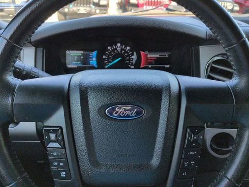 Used 2016 Ford Expedition EL XLT w/ Equipment Group 202A RWD image 34