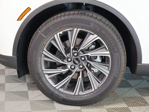 New 2026 Lincoln Aviator AWD image 18