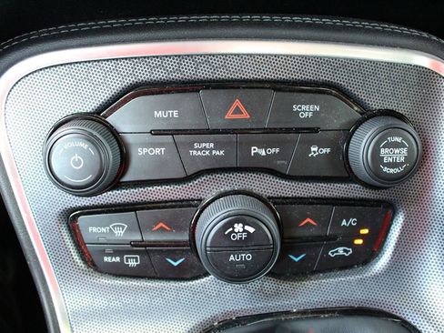 Used 2017 Dodge Challenger T/A image 25