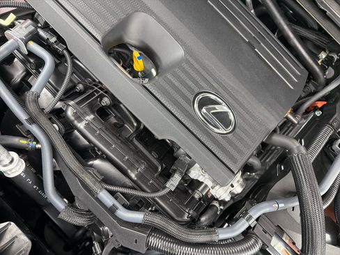 New 2026 Lexus RX 450h AWD image 24