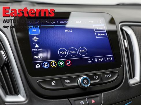 Used 2024 Chevrolet Malibu LT image 19