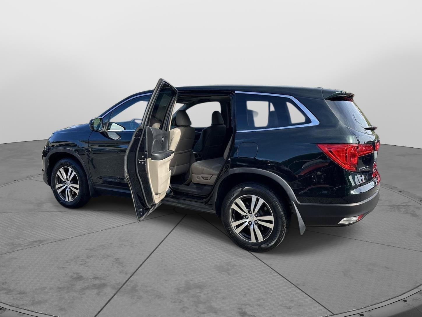 Used 2018 Honda Pilot EX-L image 33