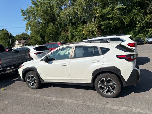 Used 2024 Subaru Crosstrek 2.0i Premium AWD/4WD image 29