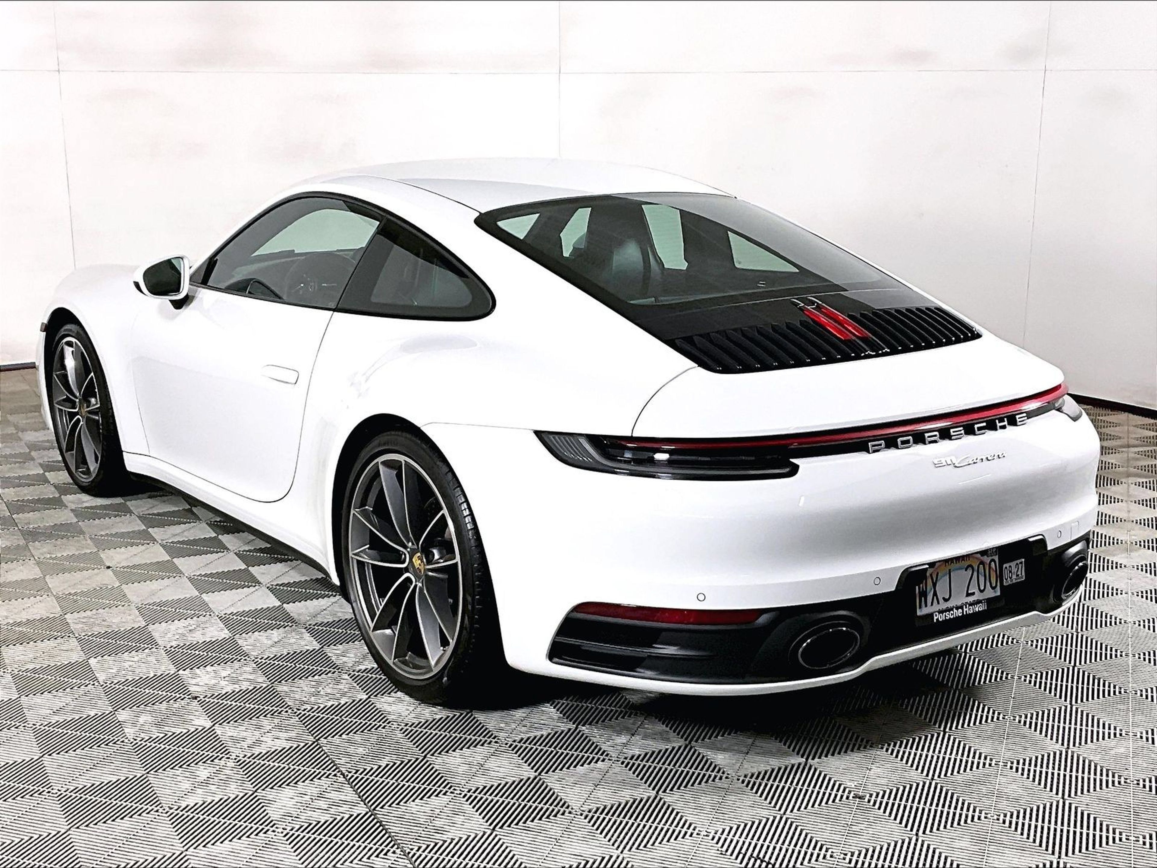 Certified 2020 Porsche 911 Carrera RWD image 3