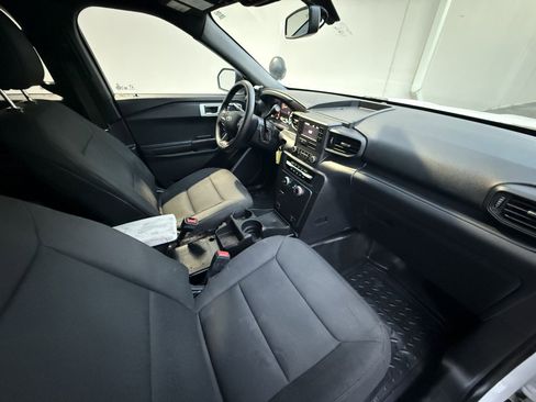 Used 2020 Ford Explorer 4WD Police Interceptor image 13