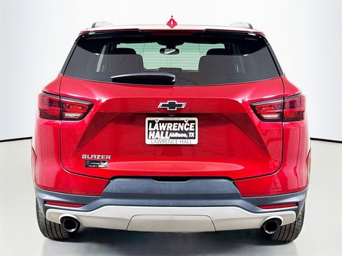 Used 2023 Chevrolet Blazer LT w/ Convenience Package image 5