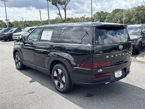 New 2026 Hyundai Santa Fe SE image 5