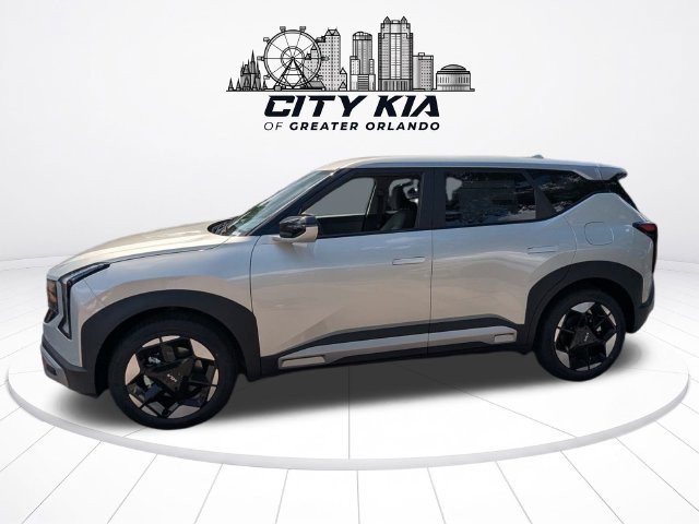 New 2027 Kia Seltos S FWD image 3