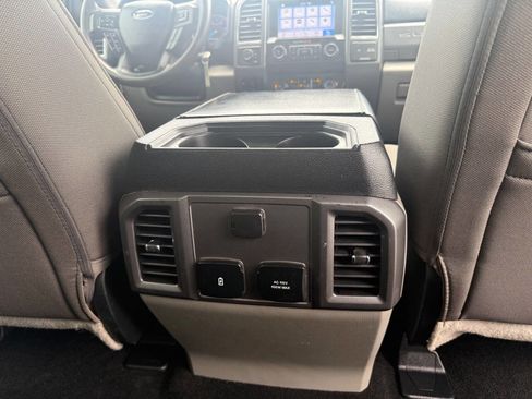 Used 2019 Ford F350 XLT w/ XLT Premium Package AWD/4WD image 40