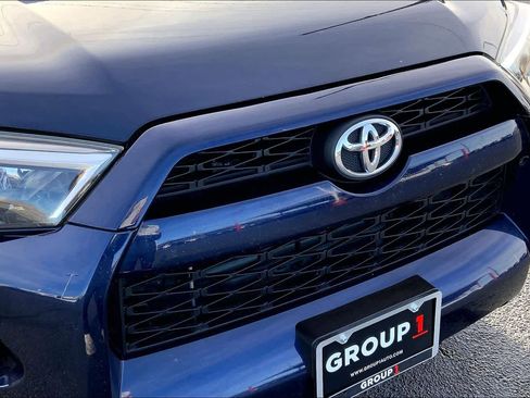 Used 2018 Toyota 4Runner SR5 image 30