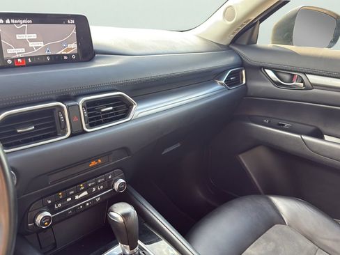 Used 2019 MAZDA CX-5 Touring FWD image 19