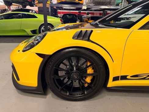 Used 2019 Porsche 911 GT3 RS RWD image 14