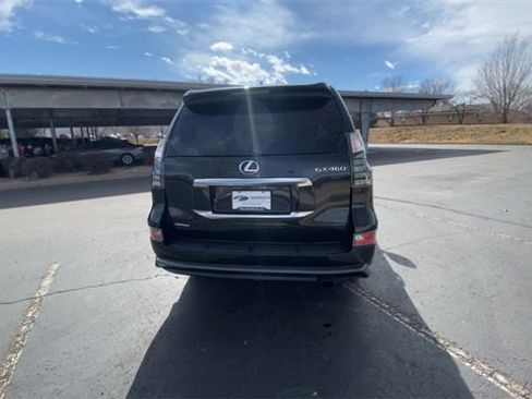 Used 2023 Lexus GX 460 Luxury w/ Sport Design Package image 7