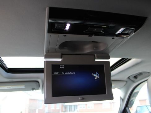 Used 2020 Cadillac Escalade Premium Luxury image 20