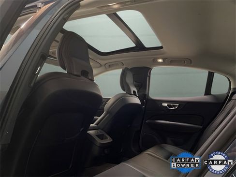Used 2025 Volvo S60 B5 Core image 28