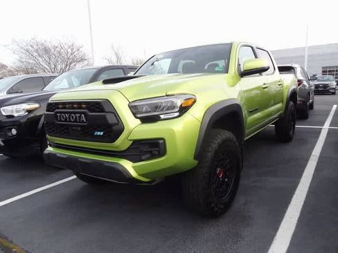 Used 2022 Toyota Tacoma TRD Pro image 1