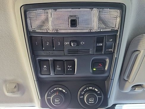 Used 2021 Toyota 4Runner TRD Off-Road Premium image 34