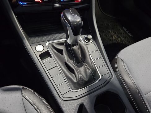 New 2026 Volkswagen Jetta SE FWD image 15