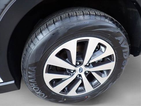 Used 2024 Subaru Outback Premium AWD/4WD image 7