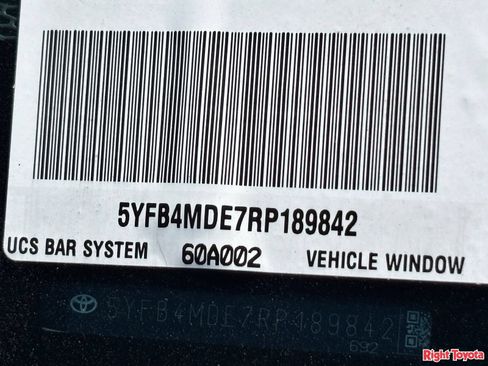 Certified 2024 Toyota Corolla LE FWD image 34