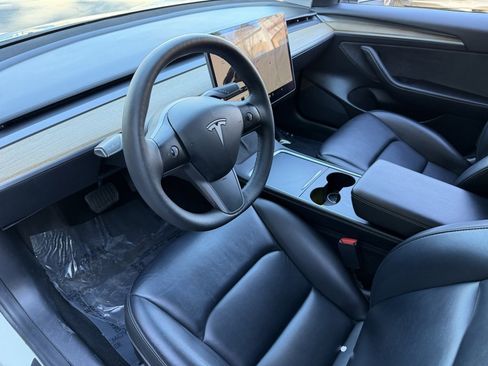 Used 2022 Tesla Model 3 Long Range image 24