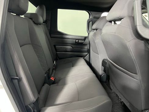 Used 2025 Toyota Tacoma SR5 image 27