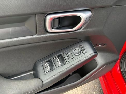 Used 2023 Honda Civic LX image 17