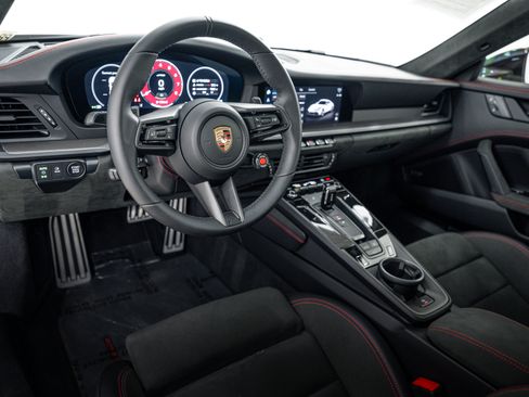 Used 2025 Porsche 911 Carrera 4 GTS AWD/4WD image 4