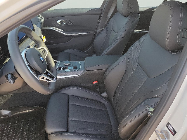 Used 2026 BMW 330i Sedan w/ M Sport Package RWD image 19
